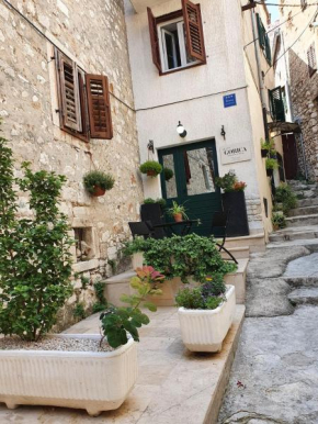 Small studio apartment Gorica